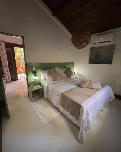 Pousada Bromélias Bangalô Family quarto (3)