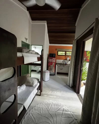 Pousada Bromélias Bangalô Family sala (3)